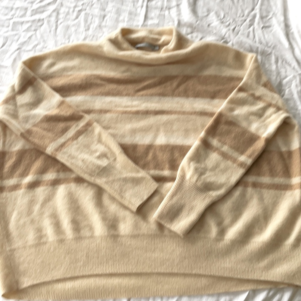 Vince cashmere sweater, size M